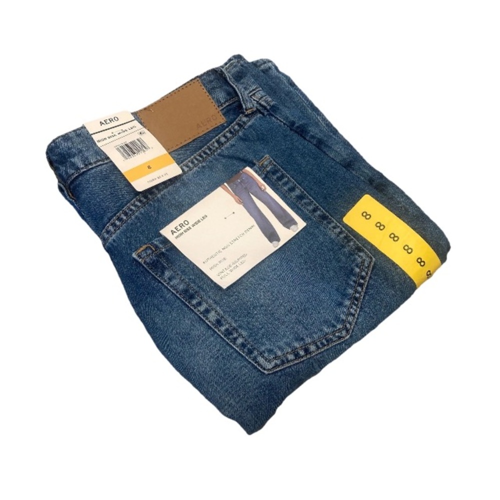 Aero Woman’s Size 8 High Rise Wide Leg Blue Jeans New With Tags